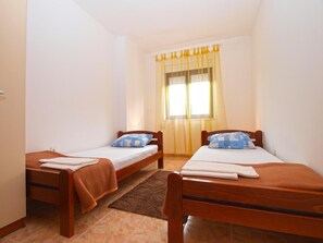 2 bedrooms, Internet - Apartment 1408/13187 (Istria - Banjole), 300m from the beach (Banjole)