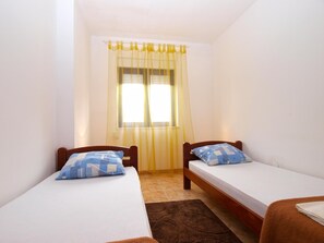 2 bedrooms, internet - Apartment 1408/13187 (Istria - Banjole), 300m from the beach (Banjole)