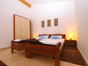 2 bedrooms, Internet