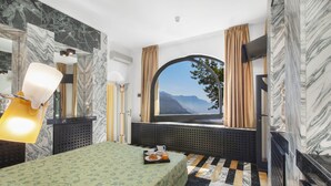 Villa, Multiple Bedrooms | 10 bedrooms, iron/ironing board, WiFi (free), bed sheets - Villa La Ventana (Sant'Agnello)
