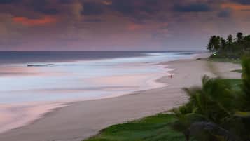 Na praia