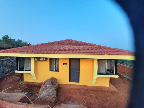 Redstone Hills Karle