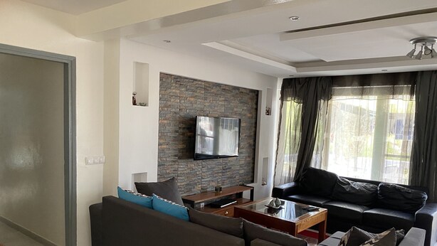 Living area - Apartment in Mermoz, recently renovated. Daily cleaning included.  (Dakar)