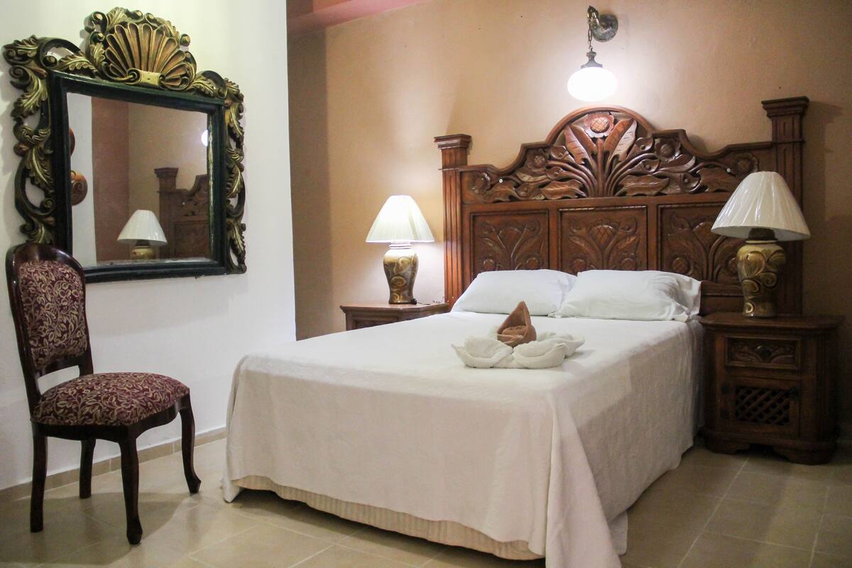 Standard Room, Non Smoking, Garden View | Premium bedding, iron/ironing board (on request), WiFi (free)