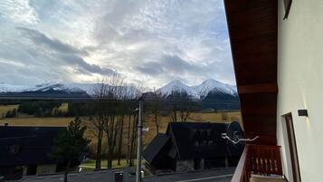 Family Villa | Pemandangan gunung