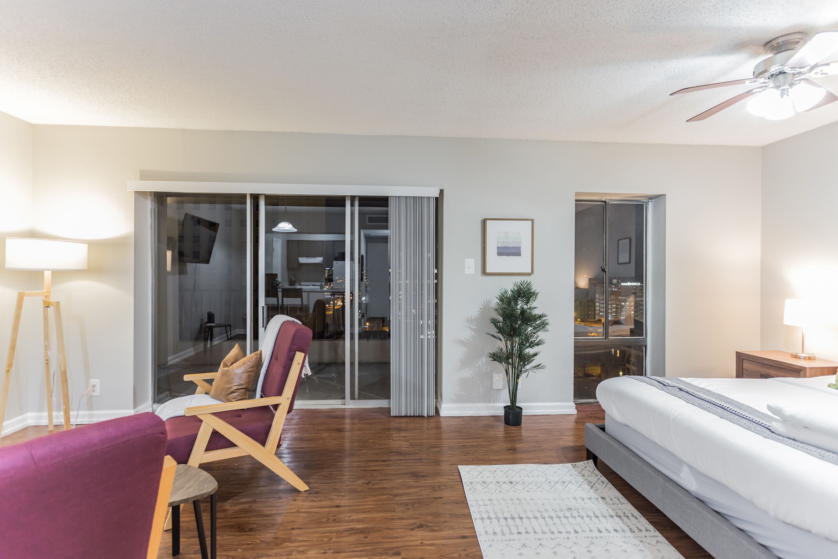 Studio | Living area