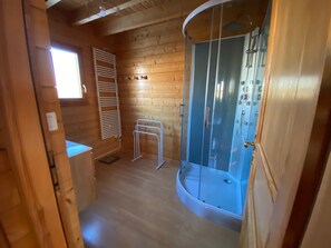 Een douche, een haardroger