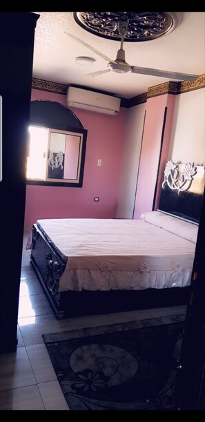 2 bedrooms, Internet