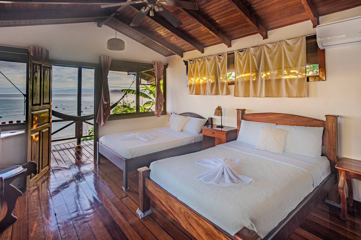 Superior Cabin | 1 bedroom, free WiFi, bed sheets
