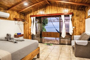Classic Double Room, Ocean View | In-room safe, free WiFi, bed sheets