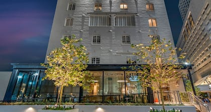 ONE11 Hotel
