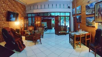 Kawasan tempat duduk lobi