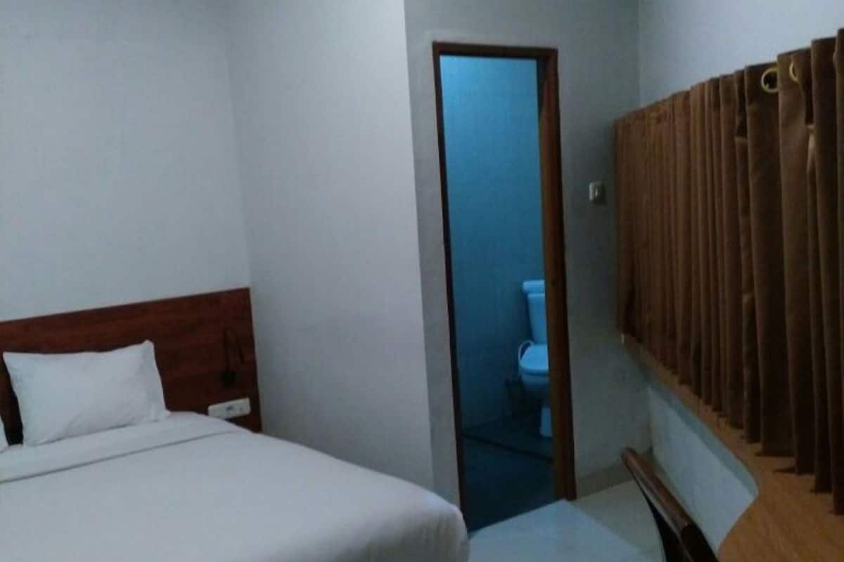 Kamar Double Superior | Meja kerja, Wi-Fi gratis, dan seprai linen