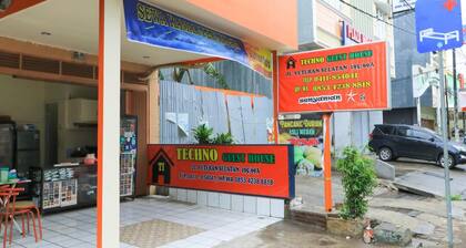 Techno Guesthouse
