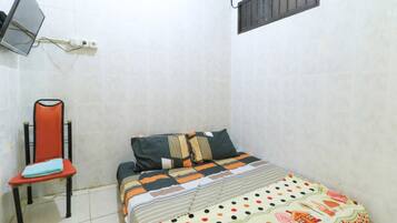 Standard Room | Iron/ironing board, free WiFi, bed sheets