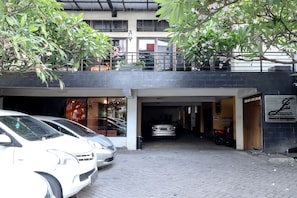 Exterior detail - Hotel Jawa (Surabaya)