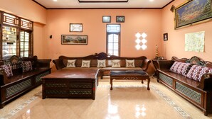 Lobby - Nurudin House (Borobudur)