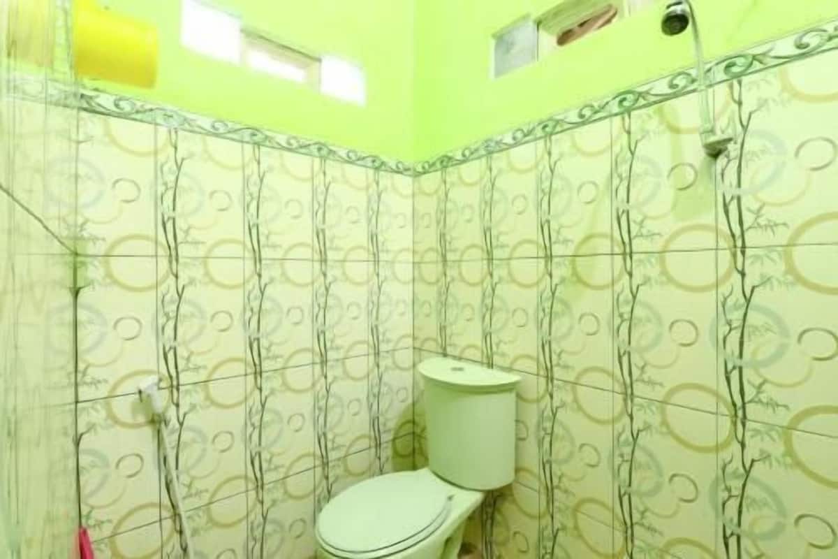 Bagno | Doccia, set di cortesia gratuito, asciugamani