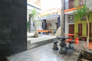 Interior - deSeruni Guest House (Kerobokan)