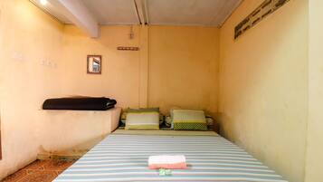 Standard Room | Bed sheets