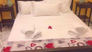 Cofres nos quartos, Wi-Fi de cortesia, roupa de cama