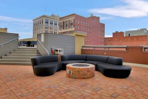 Terrace/patio - The Old Town Luxury Lofts (Wichita)