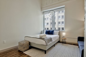 Classic Apartment, Non Smoking | 1 bedroom, individually decorated, individually furnished - The Old Town Luxury Lofts (Wichita)