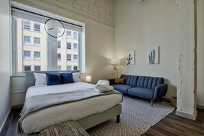 Departamento clásico, para no fumadores | 1 habitación, decoración personalizada y muebles diferentes 