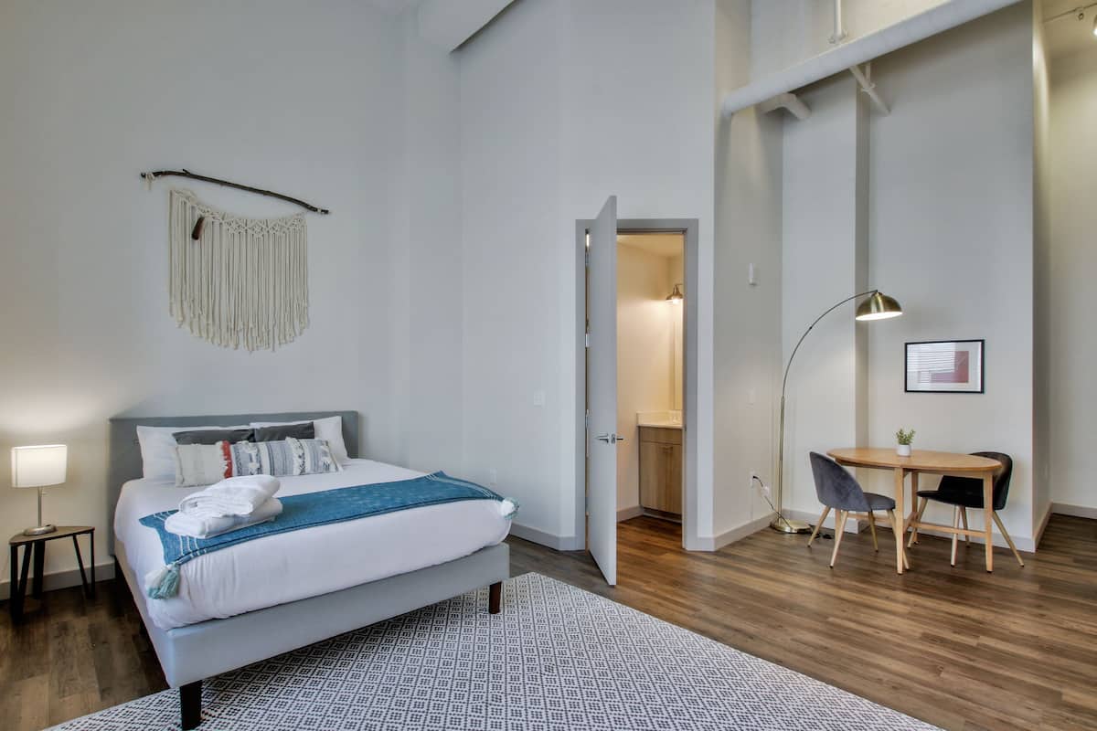 Classic-Apartment, 1 Queen-Bett | 1 Schlafzimmer, individuell dekoriert, individuell eingerichtet