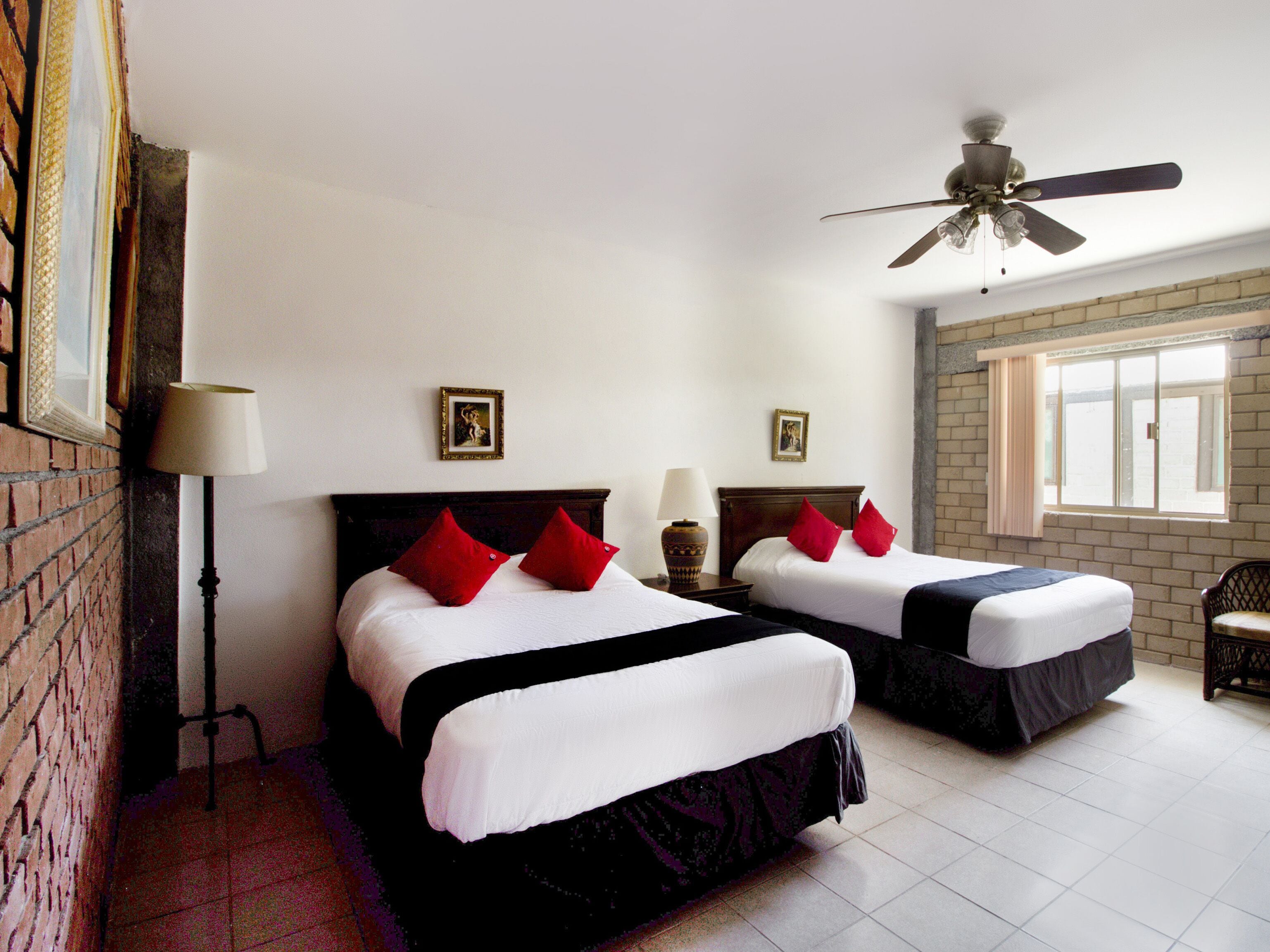 Wifi gratis y ropa de cama 