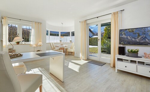 Alpspitze - Edle Ferienwohnung in ruhiger Lage in Garmisch-Partenkirchen