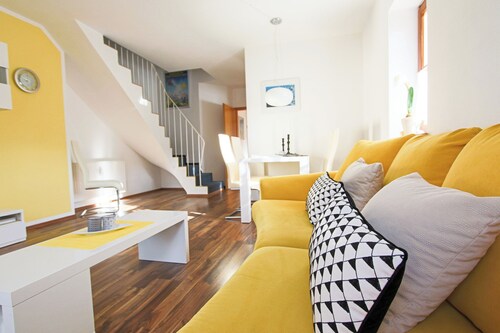 Gloria - stylische Ferienwohnung in zentrumsnaher Lage