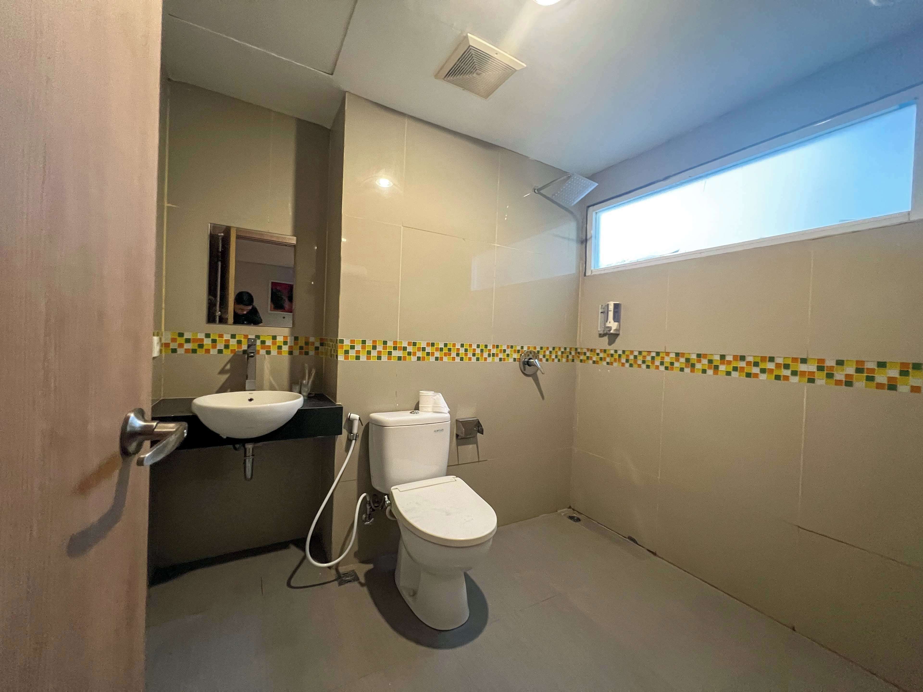 Eco-friendly toiletries