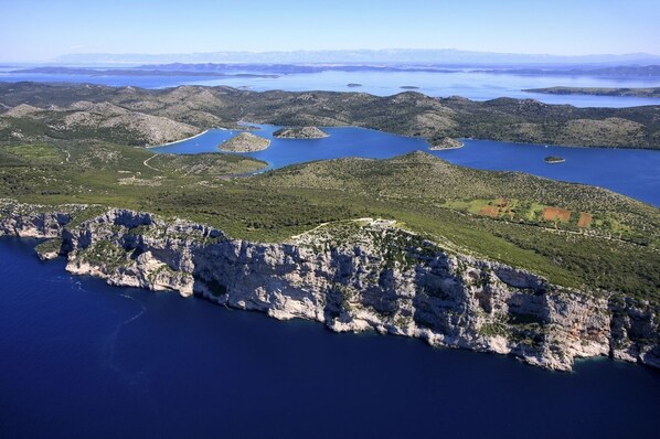 Unclassified image, 1 of 10, button - Room in Zaton (Zadar) with Seaview, Terrace, WIFI, Washing machine (4141-7) (Nin)