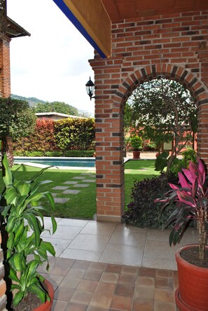 Standard Room | Garden view