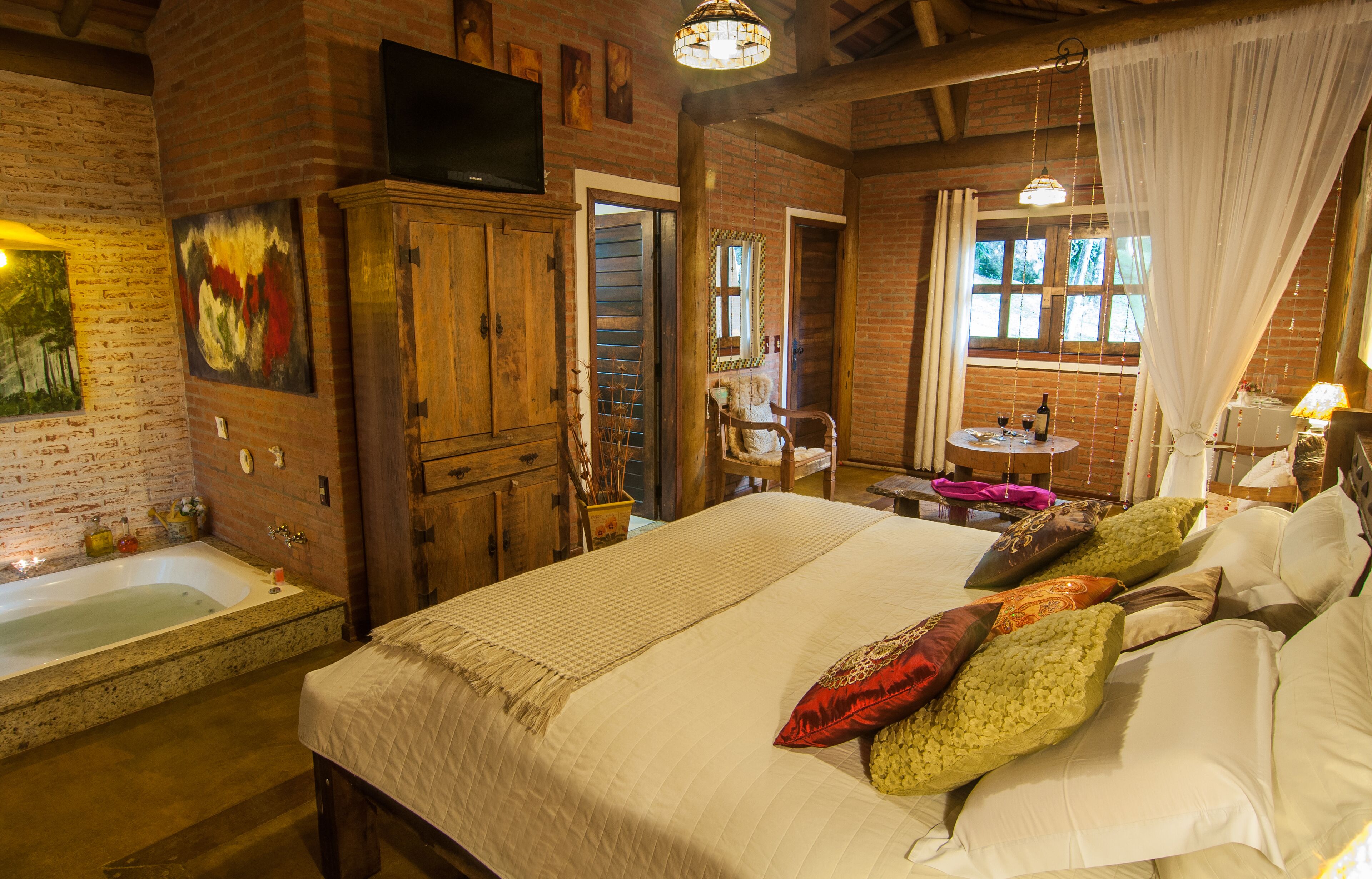 van gogh | 1 bedroom, egyptian cotton sheets, premium bedding, down duvets