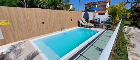Piscine extérieure
