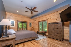 House, Multiple Beds, Hot Tub | Free WiFi