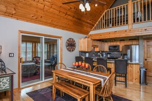 House, Multiple Beds, Hot Tub, Mountain View | Private kitchen | Fridge, microwave, stovetop, dishwasher - Bears Eye View (McHenry)