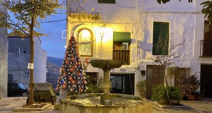 Spectacular typical Alpujarreña house in Lanjarón