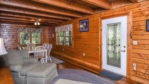House, Multiple Beds, Hot Tub | Interior - Serendipity (Oakland)