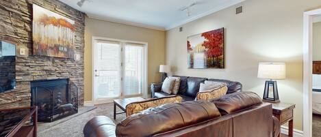TV, fireplace, DVD player