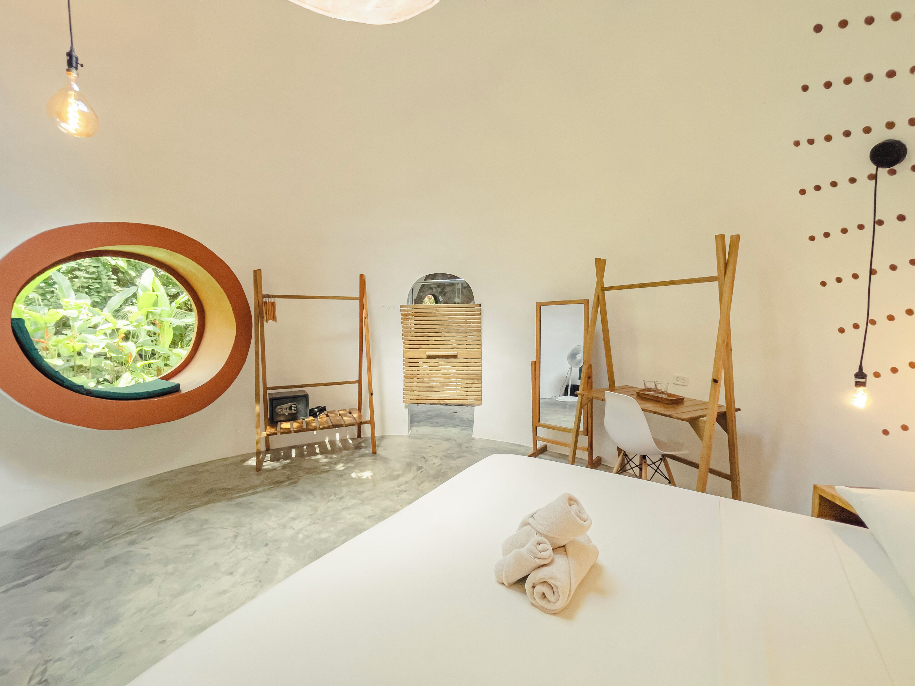 Suite Deluxe, 1 letto king, vista giardino (Dome with Panoramic View) | Biancheria da letto di alta qualità, materassi a doppio strato