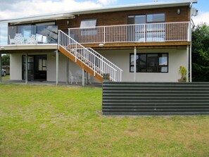 Exterior - Cooks Beach Gem - Cooks Beach Holiday Home (Cooks Beach)