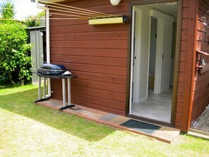 Terrace/patio - Cooks Beach Gem - Cooks Beach Holiday Home (Cooks Beach)