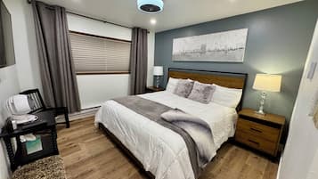 2 Schlafzimmer, Verdunkelungsvorhänge, Bügeleisen/Bügelbrett