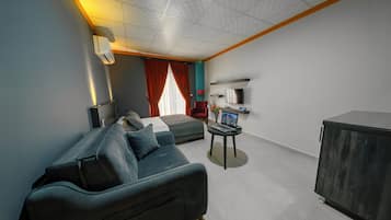 In-room safe, blackout drapes, iron/ironing board, free WiFi