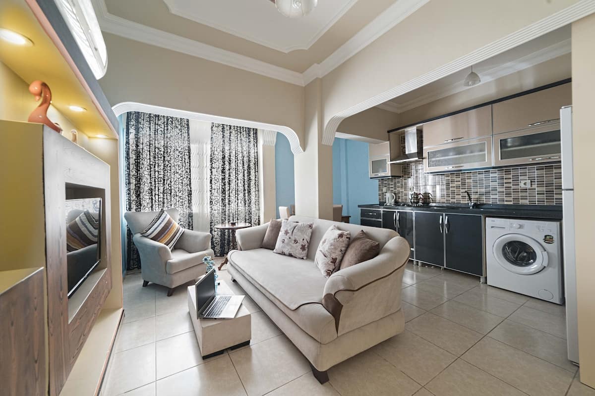 Suite (1+1) | Living area | LCD TV