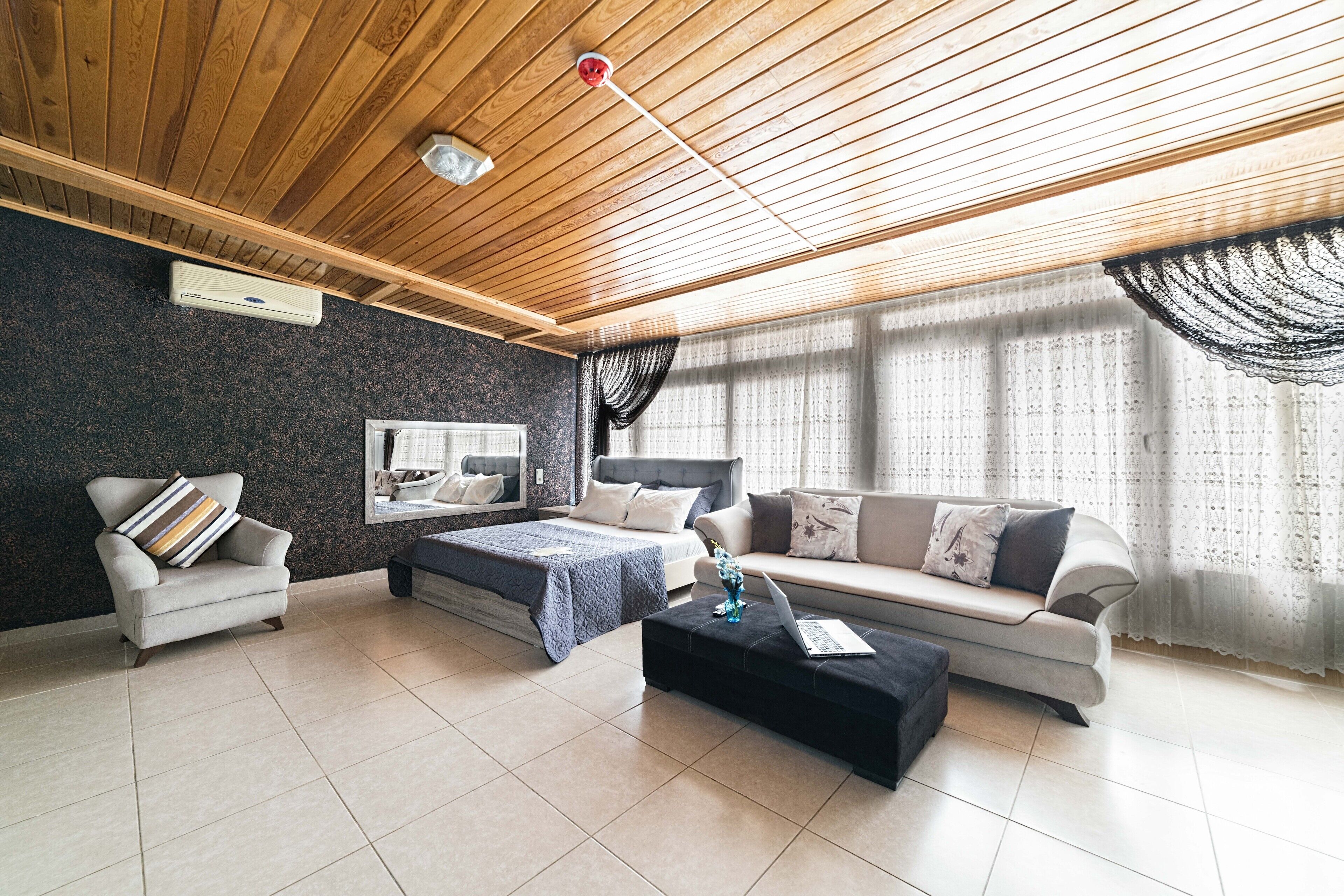 Room (1+0) | View from room