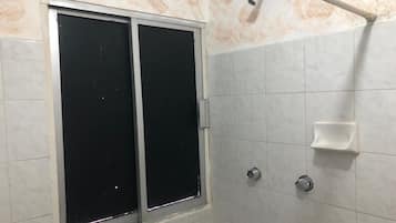 Regadera en el baño